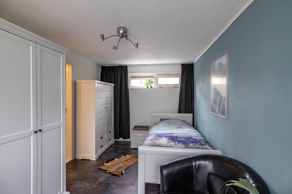 Violenstraat 64, 9404 SV Assen - € 350.000 k.k. - Boekholt & partners makelaars Assen