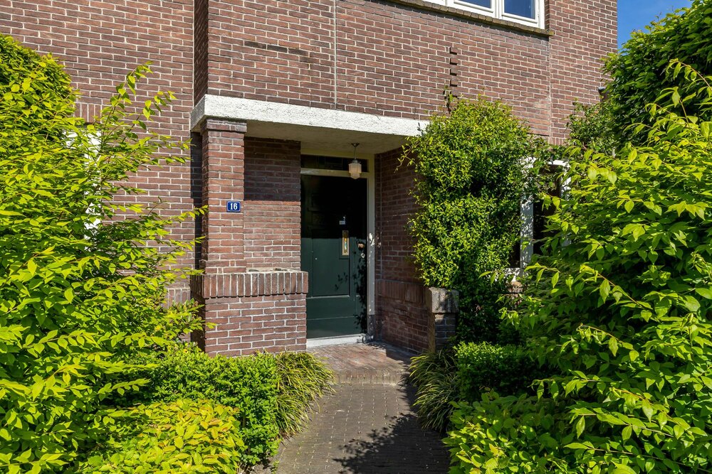 Burgemeester Jollesstraat 16, 9401 LE Assen - € 725.000 k.k. - Boekholt & partners makelaars Assen