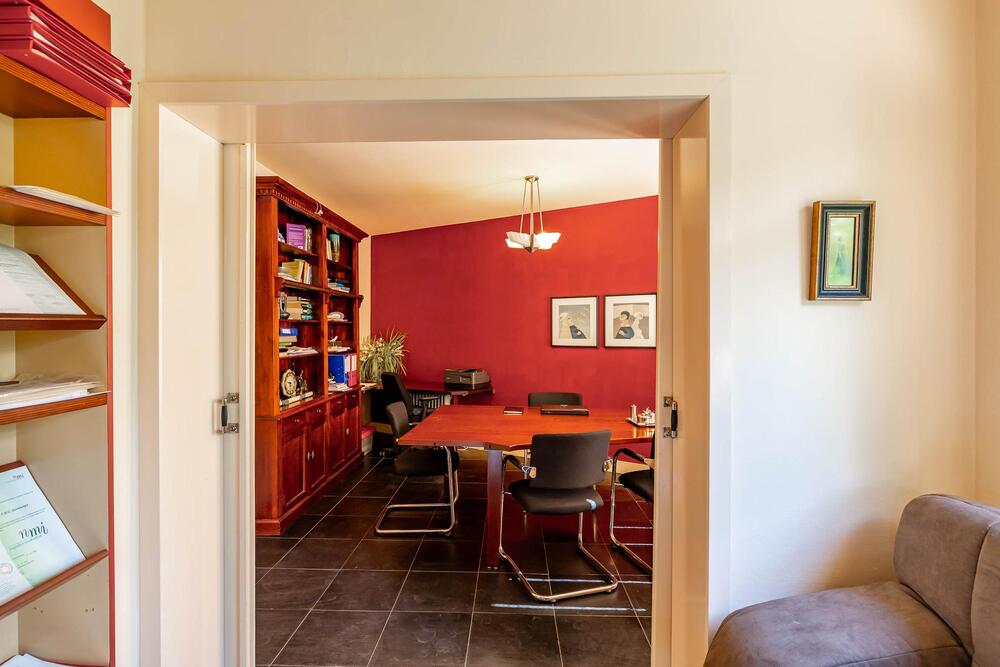 Burgemeester Jollesstraat 16, 9401 LE Assen - € 725.000 k.k. - Boekholt & partners makelaars Assen