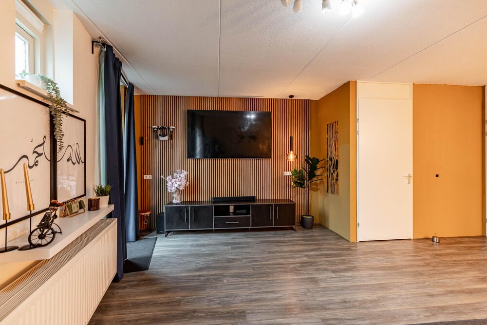 Boslelie 27, 9408 LT Assen - € 395.000 k.k. - Boekholt & partners makelaars Assen