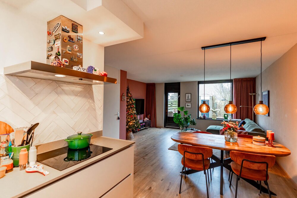 Scharmbarg 26, 9407 EH Assen - € 295.000 k.k. - Boekholt & partners makelaars Assen