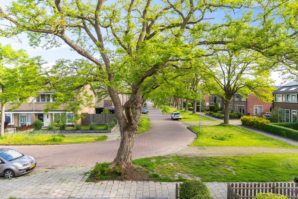 Obrechtlaan 106, 9402 TL Assen - € 325.000 k.k. - Boekholt & partners makelaars Assen