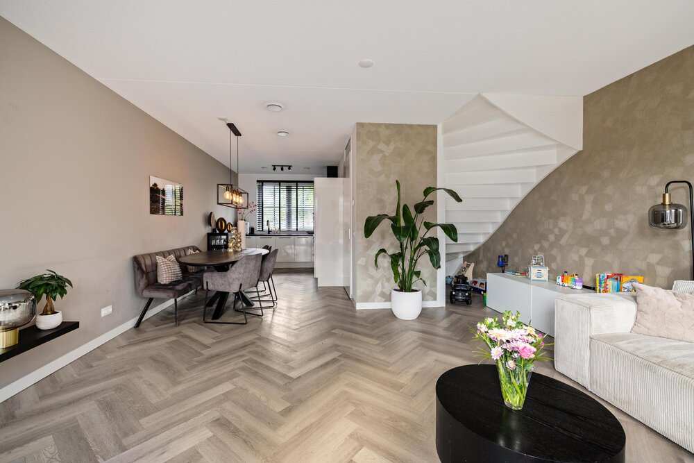 Pronkridder 11, 9404 MC Assen - € 425.000 k.k. - Boekholt & partners makelaars Assen