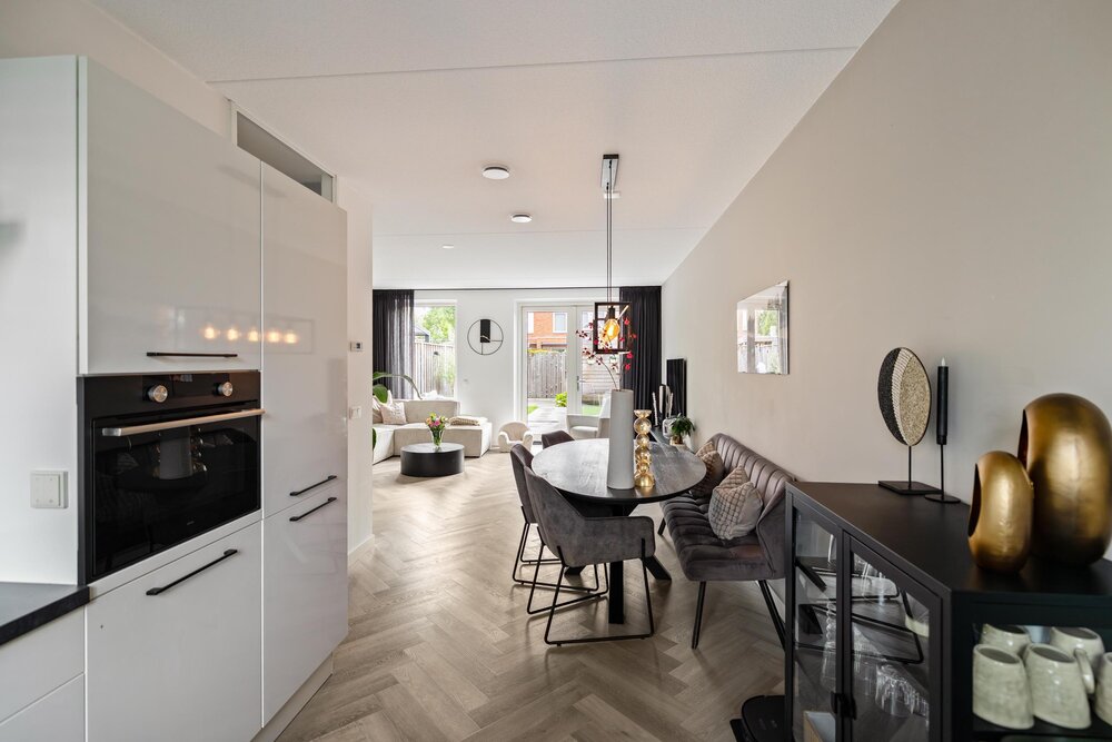 Pronkridder 11, 9404 MC Assen - € 425.000 k.k. - Boekholt & partners makelaars Assen