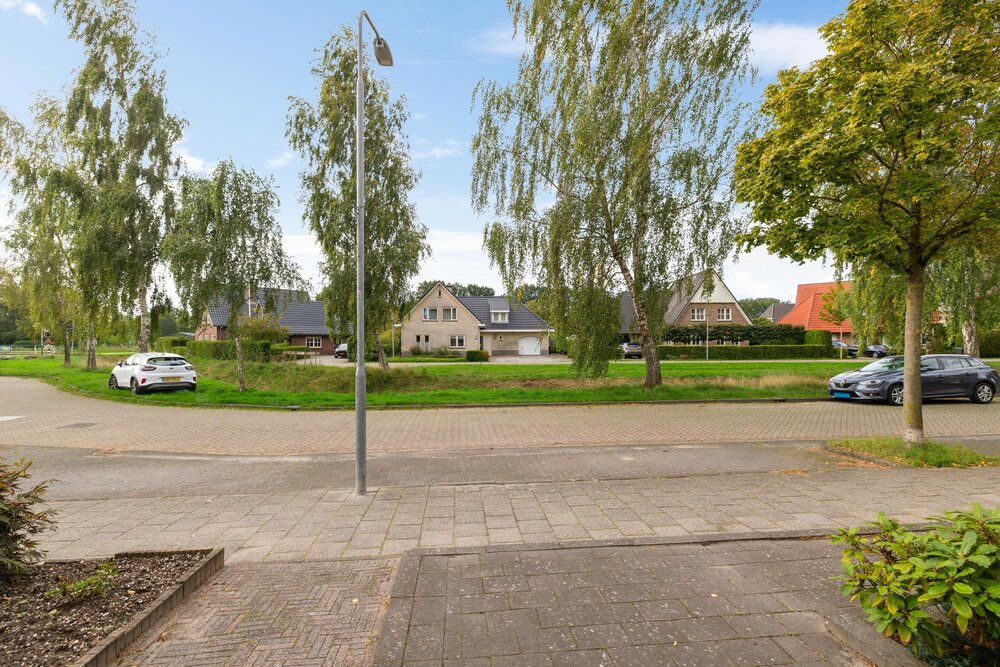 Koraalstoep 71, 9403 SR Assen - € 349.000 k.k. - Boekholt & partners makelaars Assen